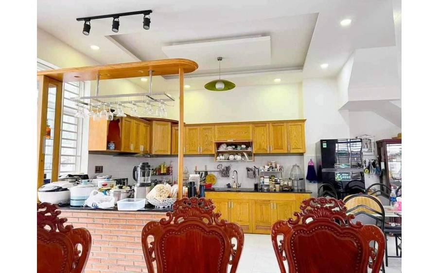 CHỦ LÊN BIỆT THỰ - Bán RẺ 1 Căn 4 Tầng Mặt Phố Xây Tâm Huyết, 4PN, Biệt Thự Mini, Sát Ngay Vành Đai 2, Chỉ Hơn 6 tỷ